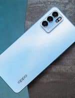 OPPO Reno6 5G parte trasera azul